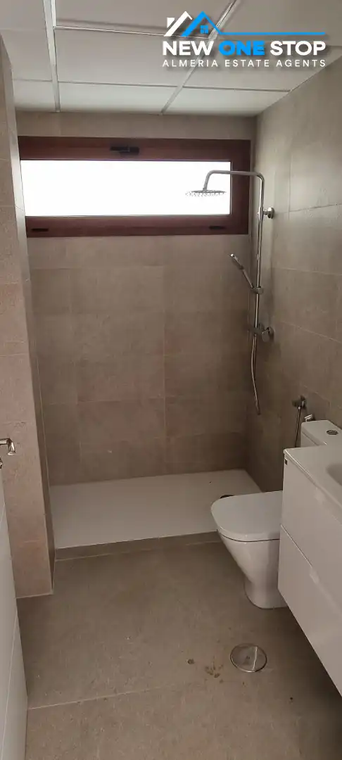Baño de Casa o chalet en venta en Cuevas del Almanzora con Jardín privado, Terraza y Piscina