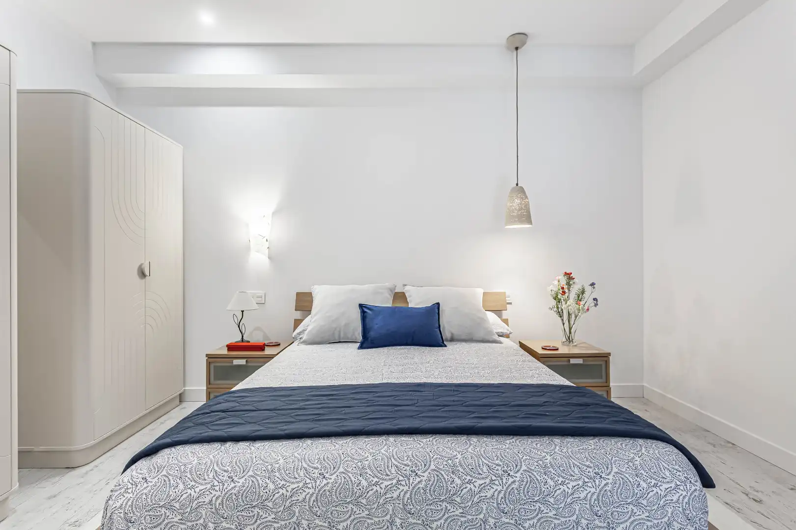 Bedroom of Flat for rent in Madrid  with Air Conditioner, Heating and Parquet flooring