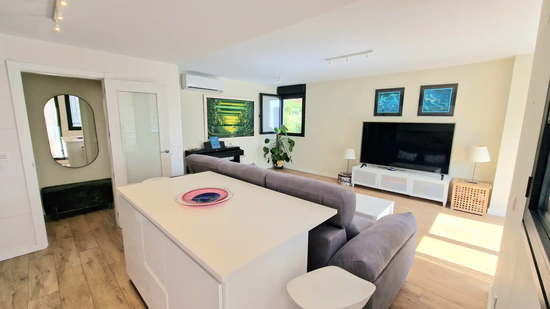 Wohnzimmer von Dachboden zum Verkauf in San Juan de Aznalfarache mit Klimaanlage, Abstellraum und Gemeinschaftspool