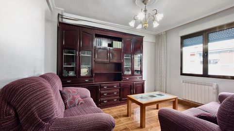 Foto 5 de Piso en venta en Ongarai Kalea, Ermua, Bizkaia