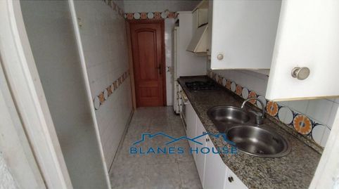 Foto 4 de Piso en venta en Calle Asturias, Els Pins, Blanes