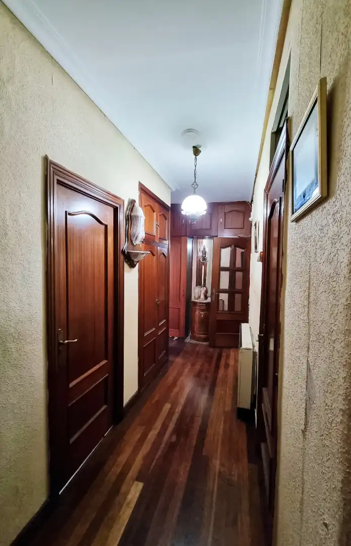 Piso en venta en Zarautz con Balcón