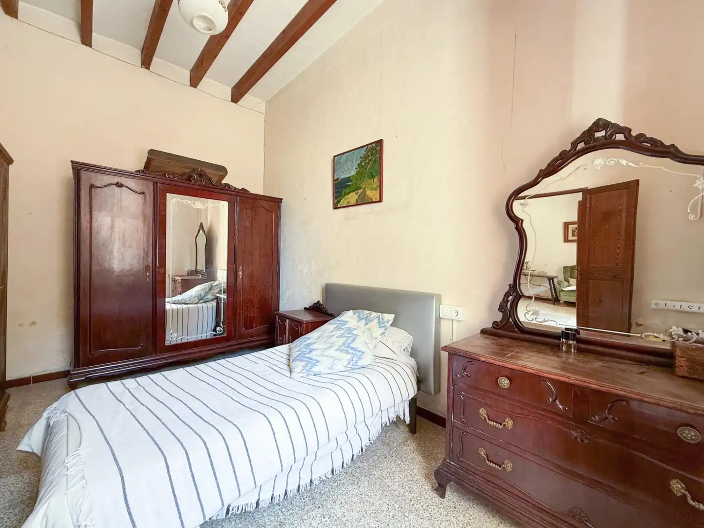 Dormitori de Casa adosada en venda en Consell amb Jardí privat i Terrassa
