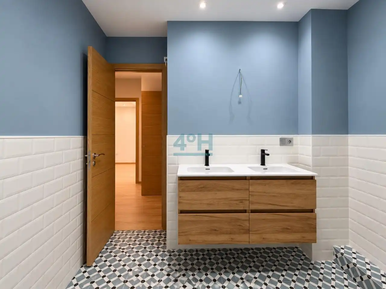 Bathroom of Flat for sale in Posío