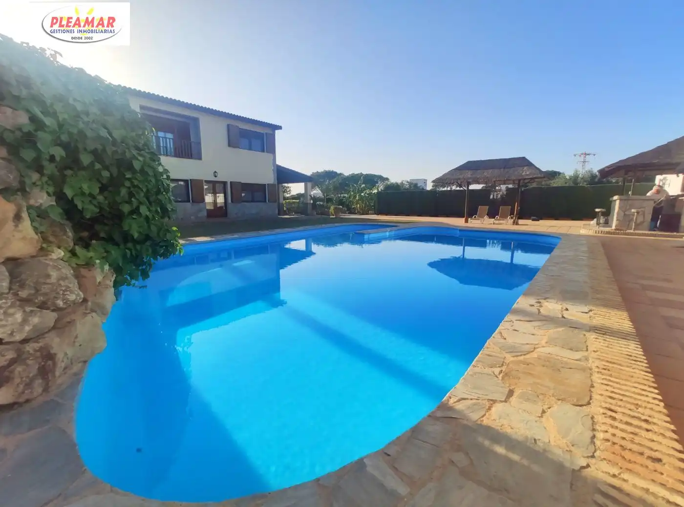 Casa rústica amb piscina en venda a Las Tres Piedras - Costa Ballena, imagen 5