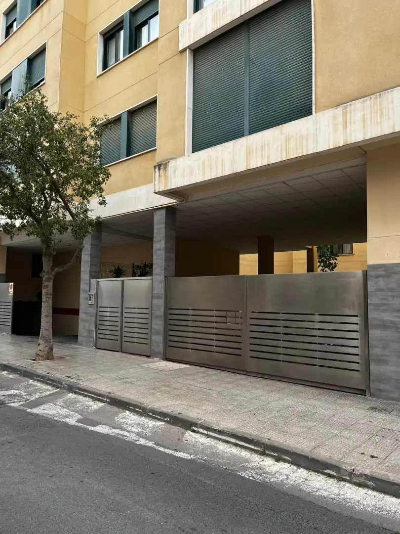 Vista exterior de Pis en venda en Sant Joan d'Alacant amb Aire condicionat, Traster i Piscina comunitària