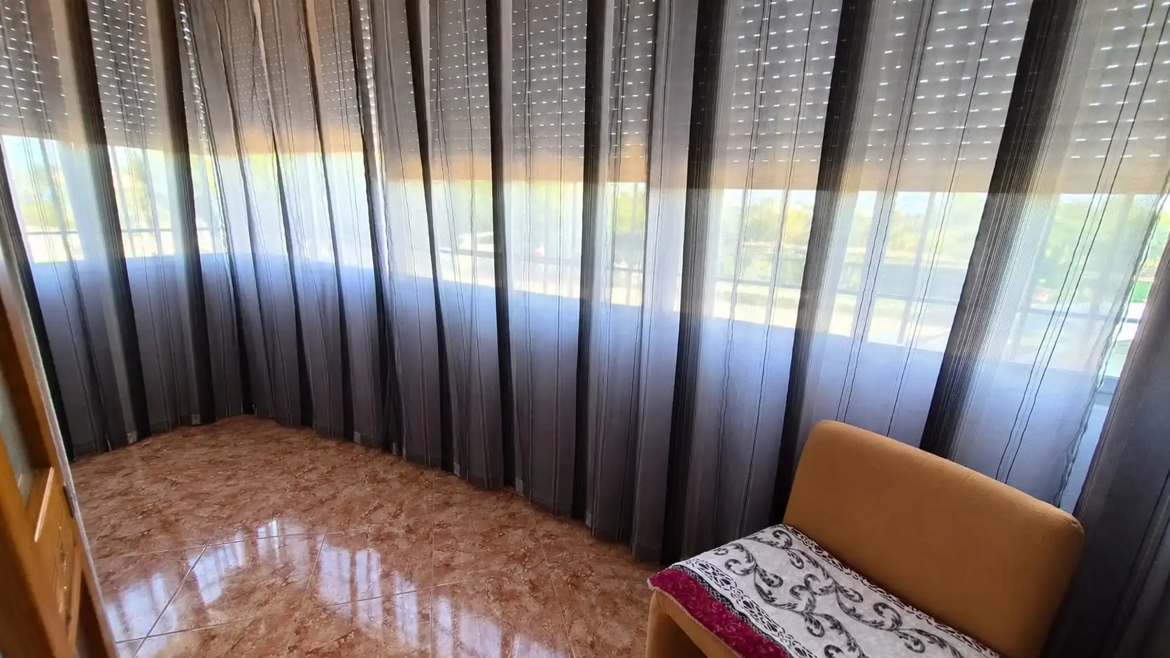 Living room of Ground floor for sale in Selwo