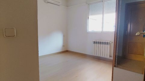 Foto 2 de Piso en venta en Calle Sancha Barca, El Nido - Las Fuentes, Parla