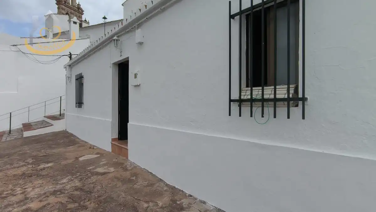 Vista exterior de Casa o xalet en venda en Sanlúcar de Guadiana amb Jardí privat, Terrassa i Moblat