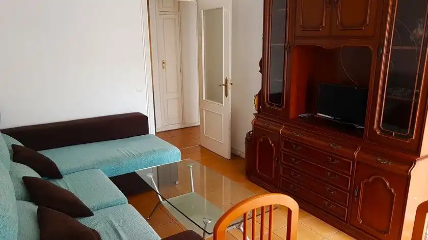 Flat for rent in Avenida Pedro San Martín, 22, Cuatro Caminos