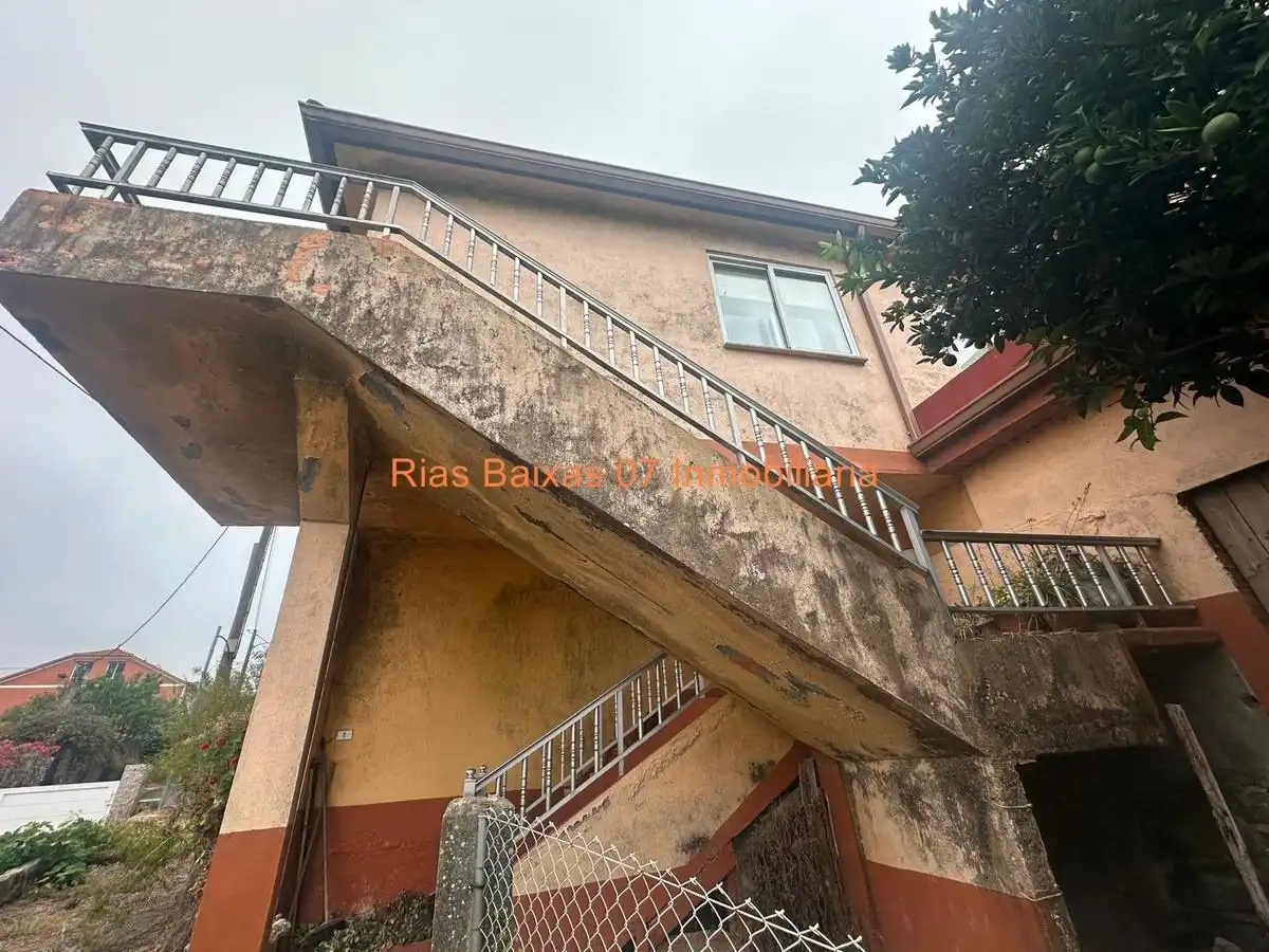 Exterior view of Houses for sale in Mos  with Terrace