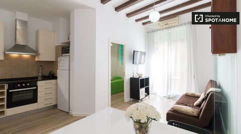 Impresionante apartamento de 2 dormitorios en Raval, Barcelona
