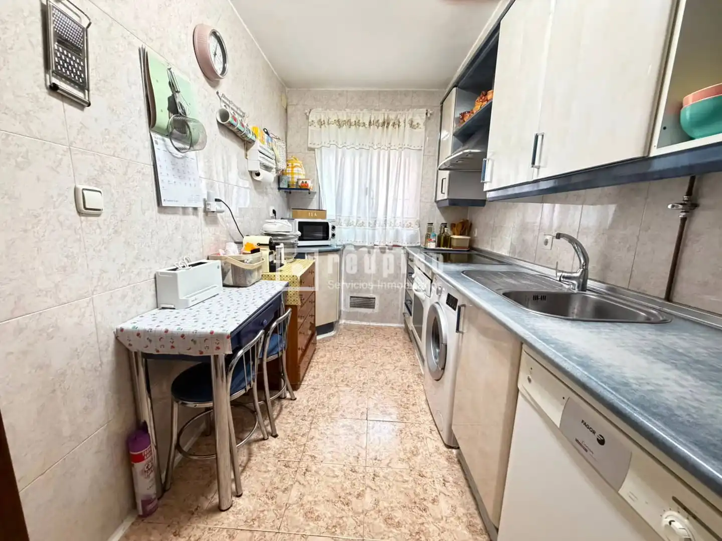 Cocina de Casa o chalet en venta en Coslada con Calefacción, Terraza y Trastero