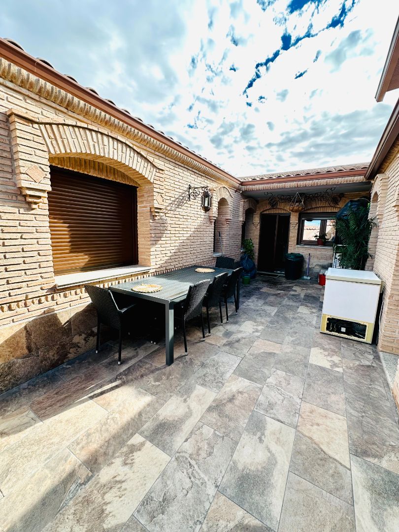 Terraza de Casa o chalet en venta en Santa Olalla con Aire acondicionado, Calefacción y Jardín privado