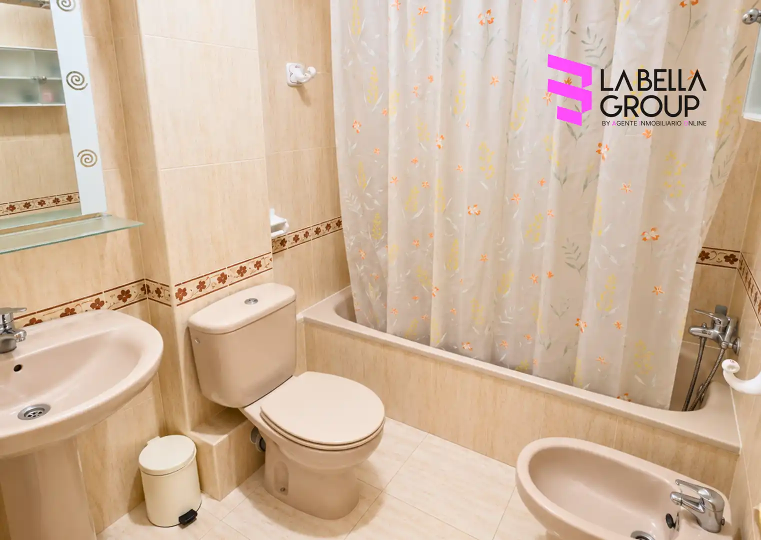 Bathroom of Flat for sale in Ruidera  with Terrace, Storage room and Community pool