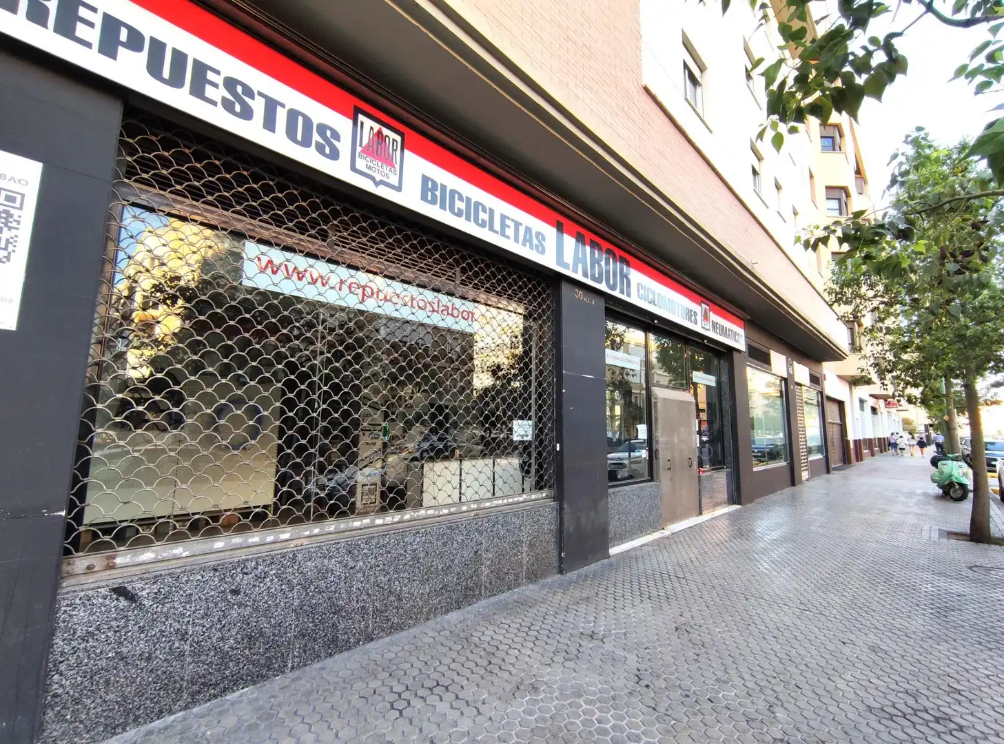 Local en venda en San Pablo - Santa Justa