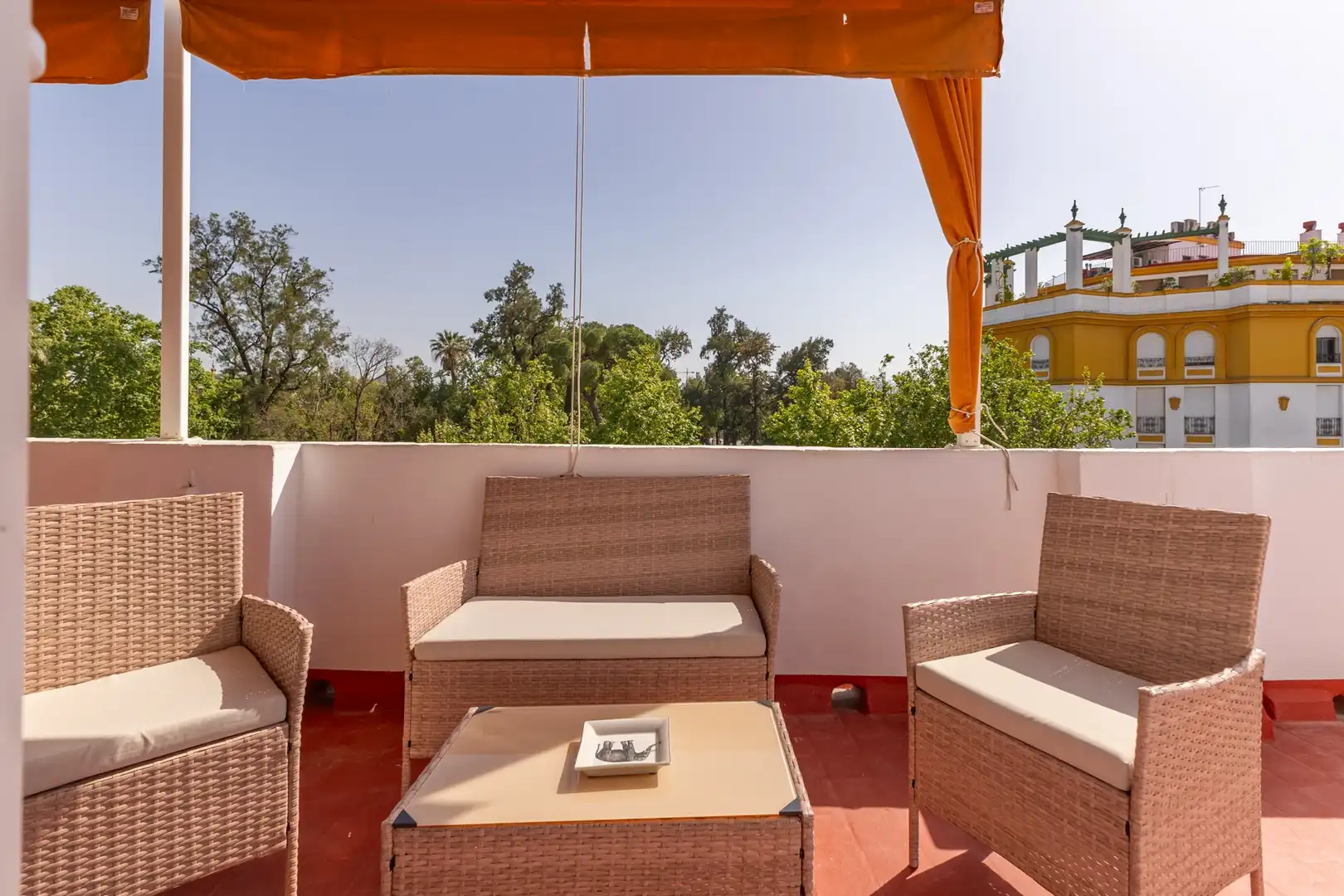 Terrace of Flat for rent in Sevilla  with Air Conditioner and Terrace