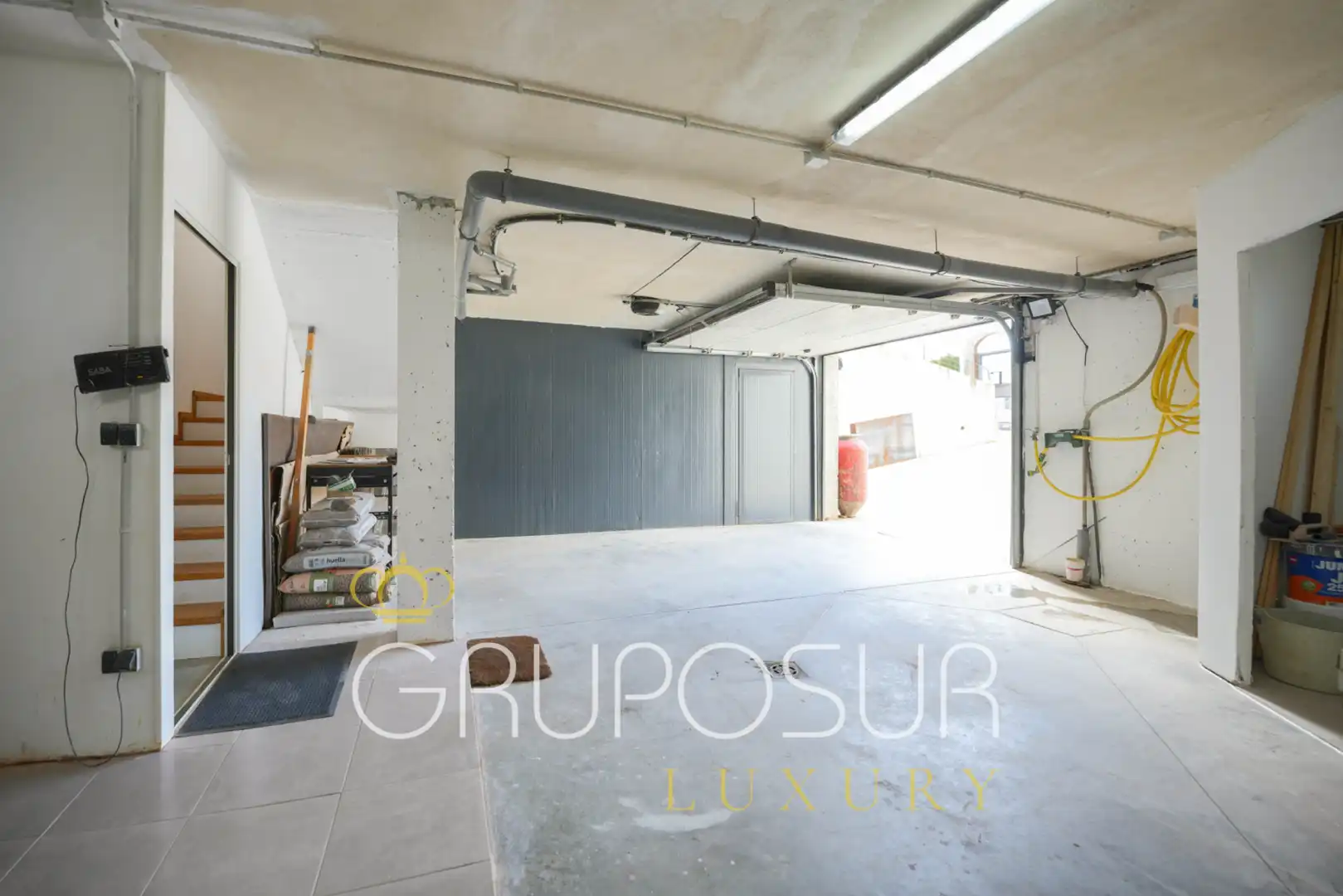 Einfamilien-Reihenhaus zum Verkauf in Valladolid mit Klimaanlage, Heizung und Terrasse