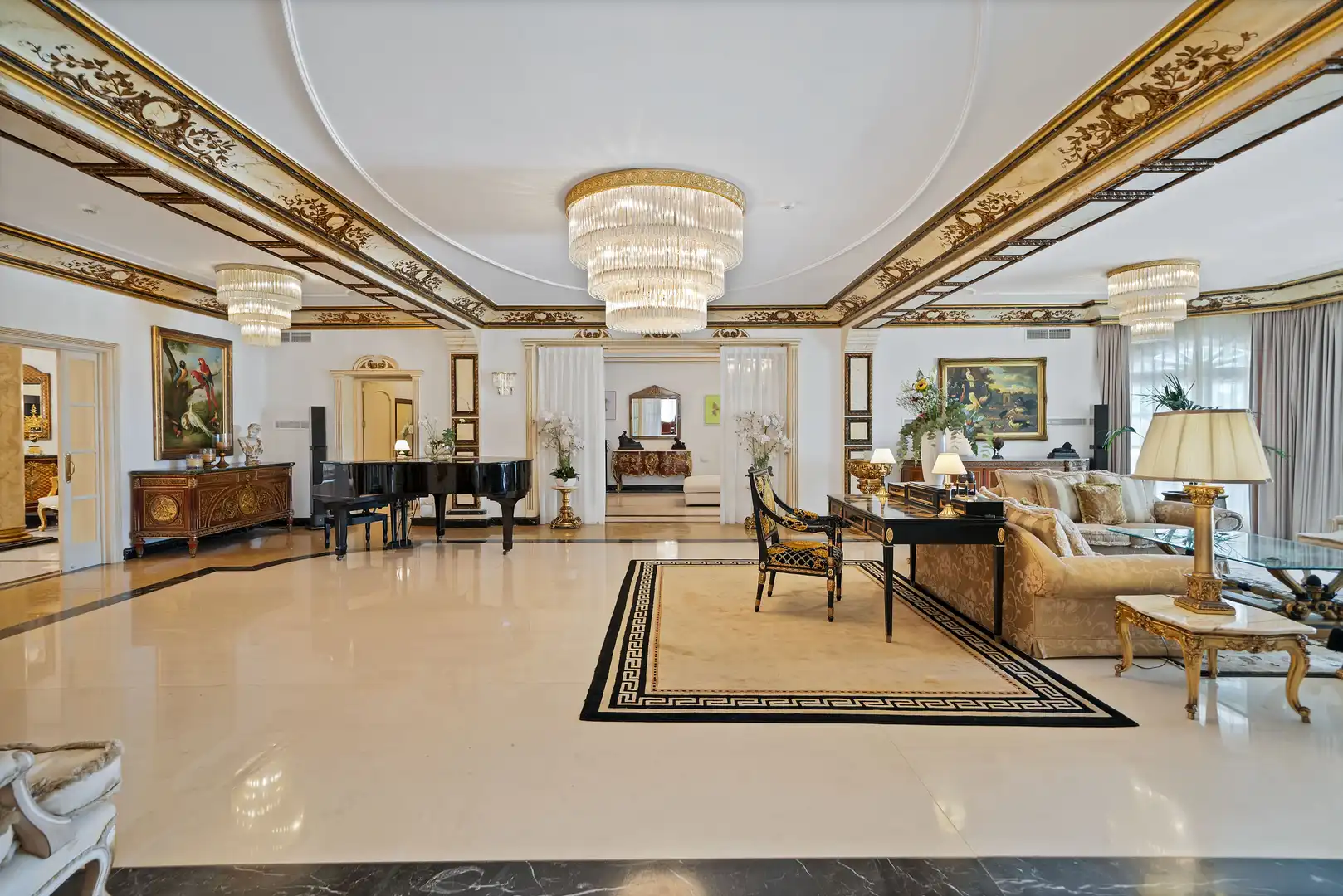 Sala de estar de Casa o chalet de alquiler en Marbella con Jardín privado, Terraza y Piscina