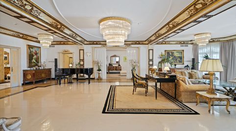 Foto 3 de Casa o chalet de alquiler en C/edgar Neville, 10-11, el Rodeo Bajo, 2, Puerto Banús, Marbella