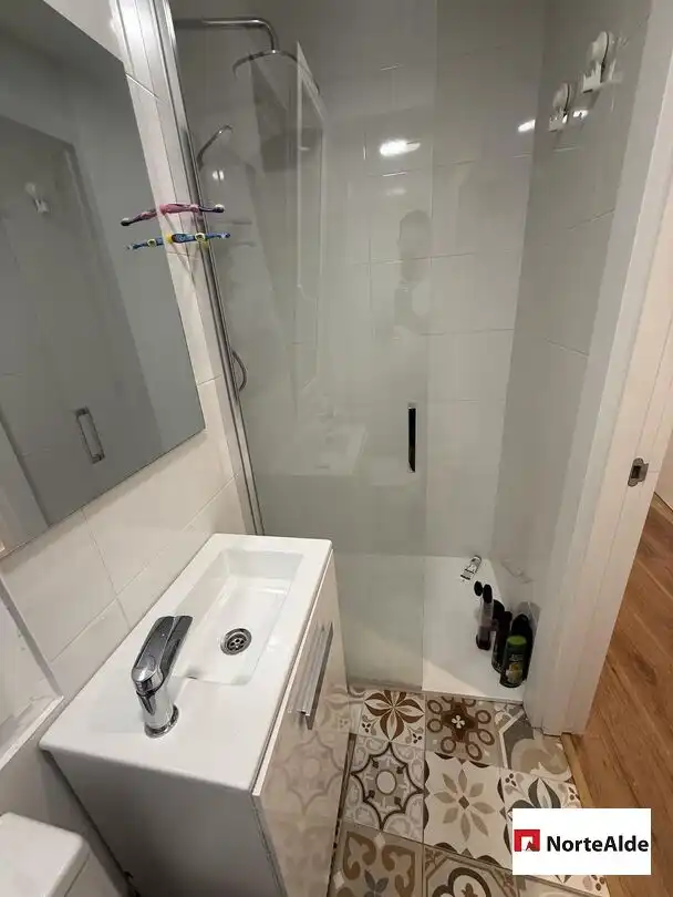 Flat for sale in Lasesarre, imagen 7