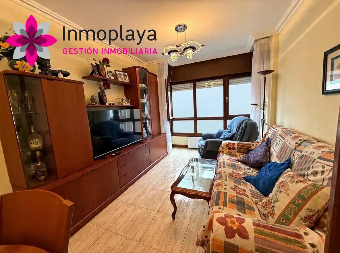 Vista exterior de Piso en venta en Noja con Calefacción, Terraza y Amueblado