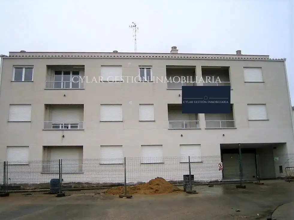 Exterior view of Flat for sale in Mozárbez  with Heating, Parquet flooring and Terrace