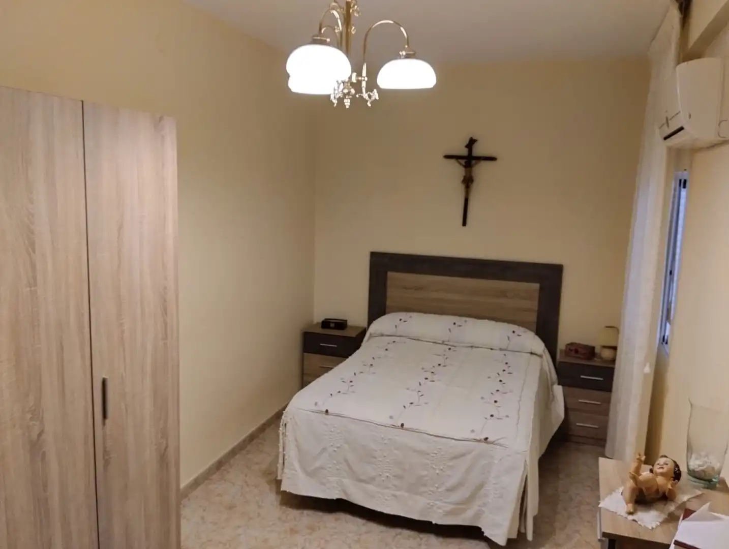 Dormitori de Casa o xalet en venda en Linares