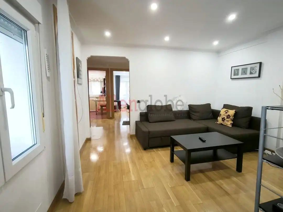 Living room of Flat for sale in Gijón   with Heating and Parquet flooring