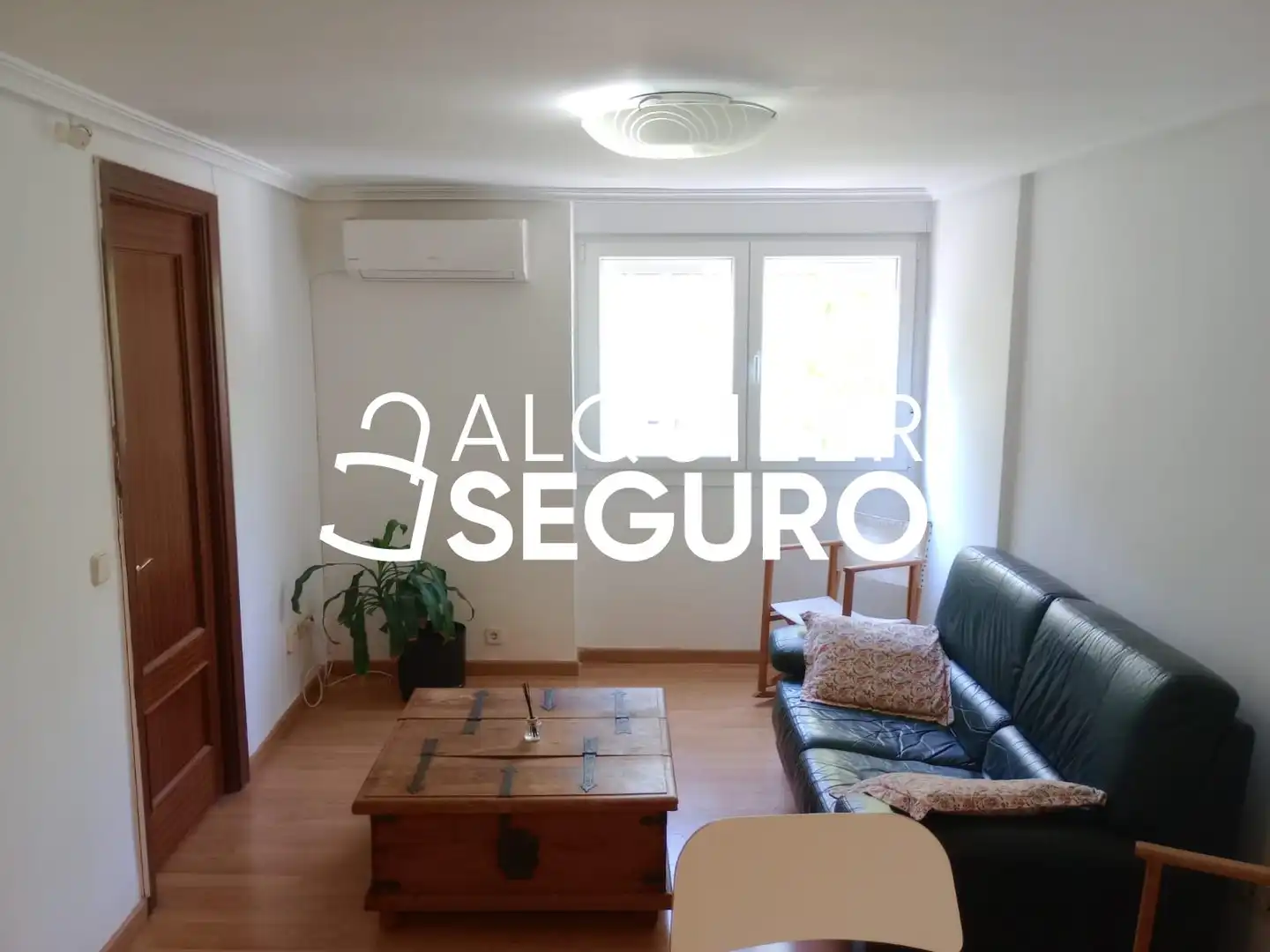 Sala d'estar de Pis de lloguer en Madrid amb Aire condicionat, Calefacció i Moblat