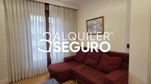 Foto 2 de Pis de lloguer a Urazurrutia, Albia, Bizkaia