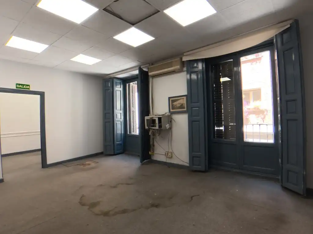 Wohnung zum Verkauf in Calle Cervantes, Cortes - Huertas