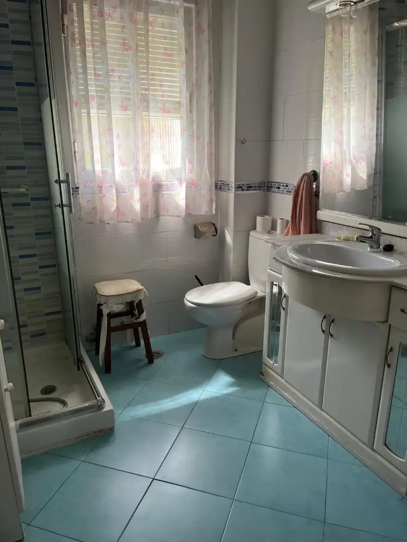 Baño de Piso en venta en Madrid con Aire acondicionado, Calefacción y Parquet