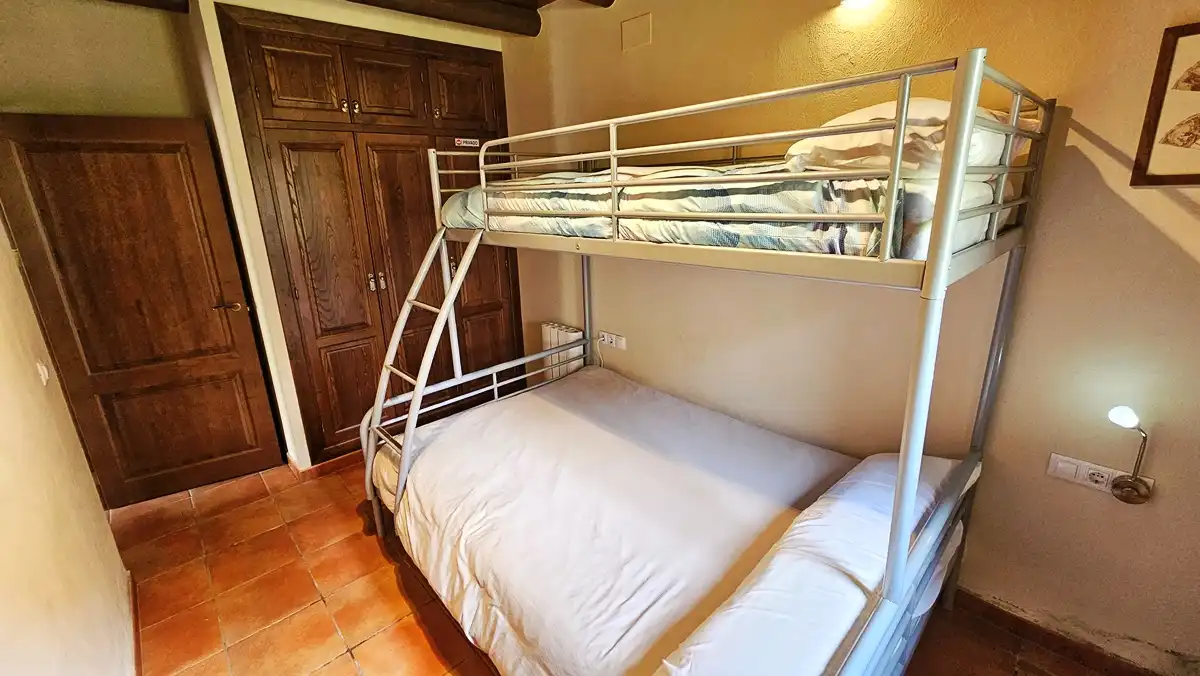 Habitación de Finca rústica en venta en Galaroza con Calefacción, Jardín privado y Terraza