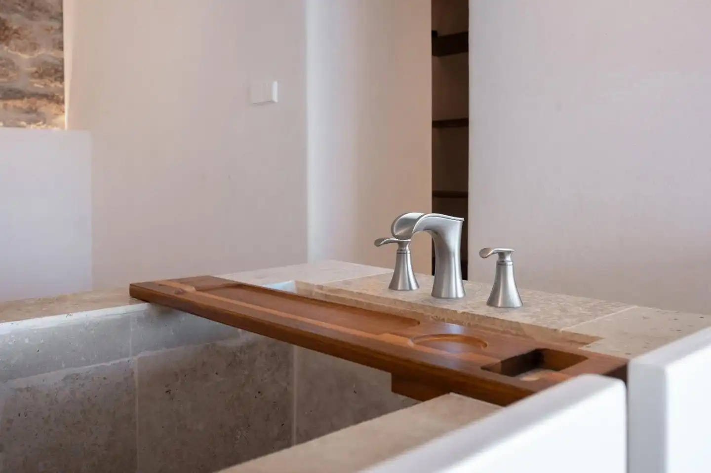 Bathroom of Houses for sale in A Coruña Capital   with Air Conditioner, Storage room and Balcony