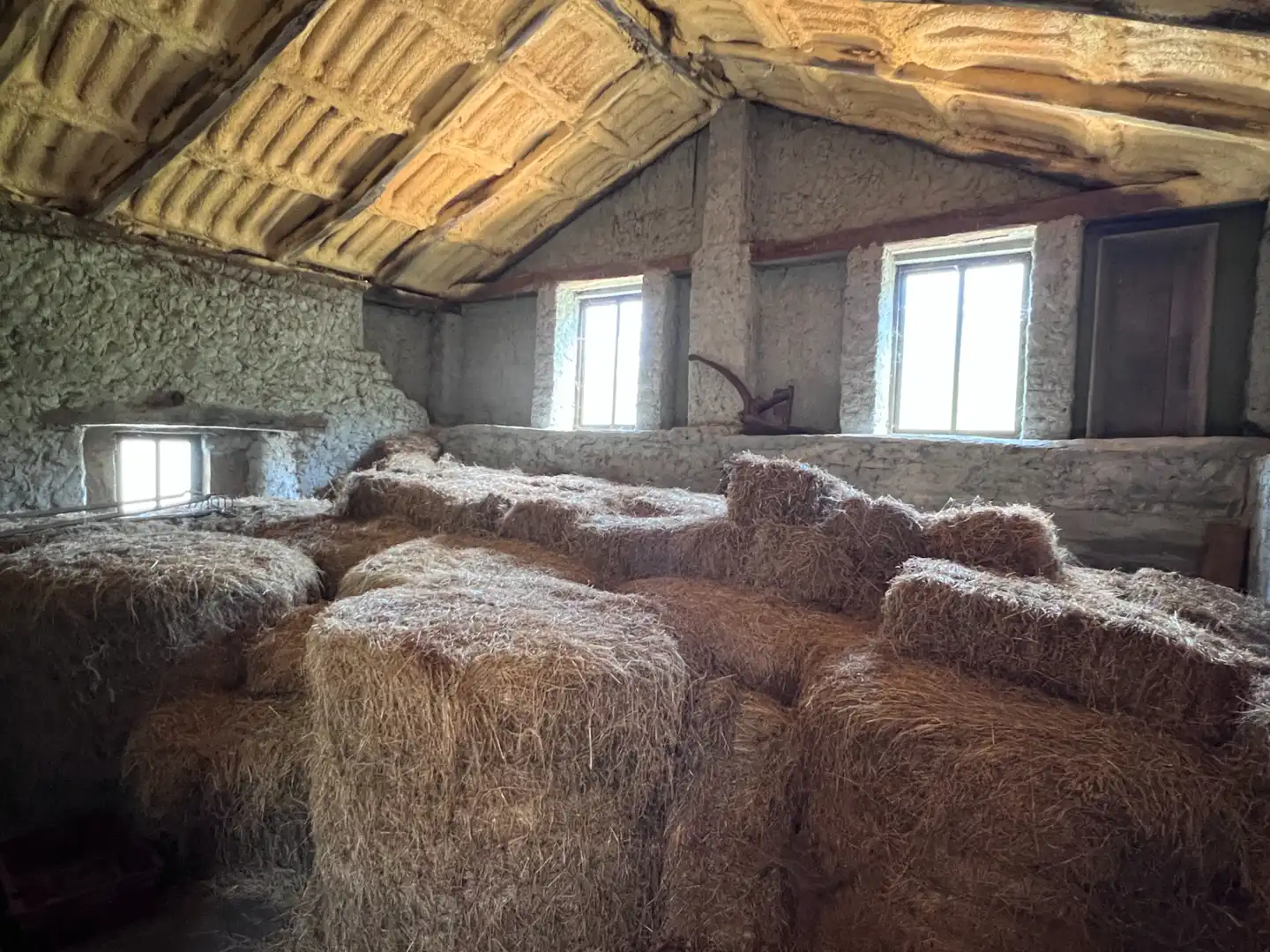 Vista exterior de Finca rústica en venda en Sena amb Calefacció, Parquet i Terrassa