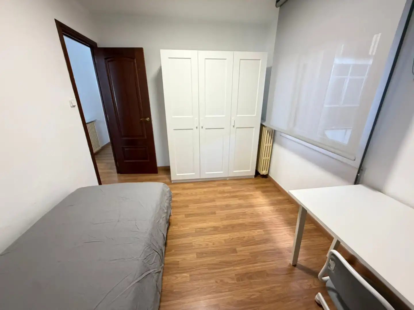 Bedroom of Flat for rent in Lleida  with Air Conditioner, Heating and Parquet flooring