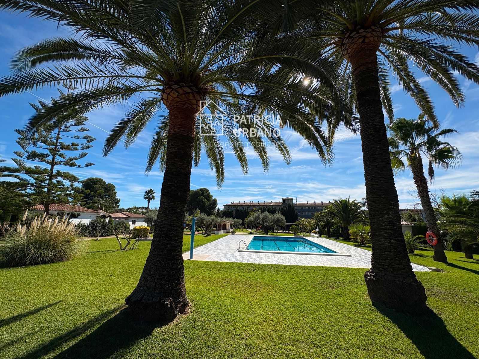 Exterior view of House or chalet for sale in Cambrils  with Air Conditioner, Heating and Parquet flooring