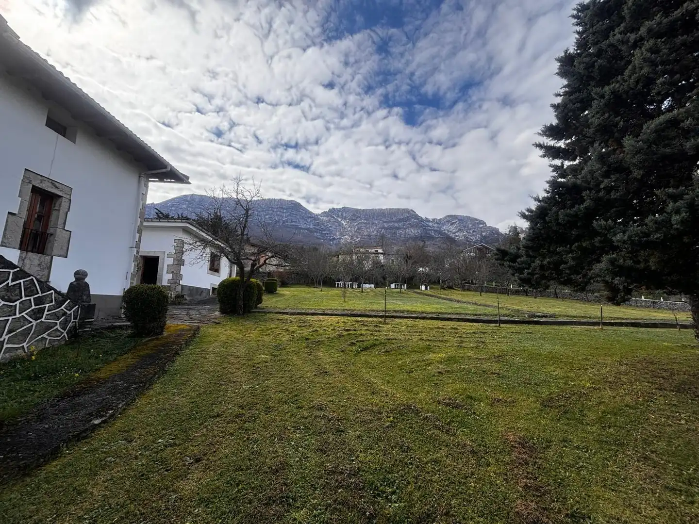 Houses for sale in Valle de Mena  with Private garden, Furnished and Balcony