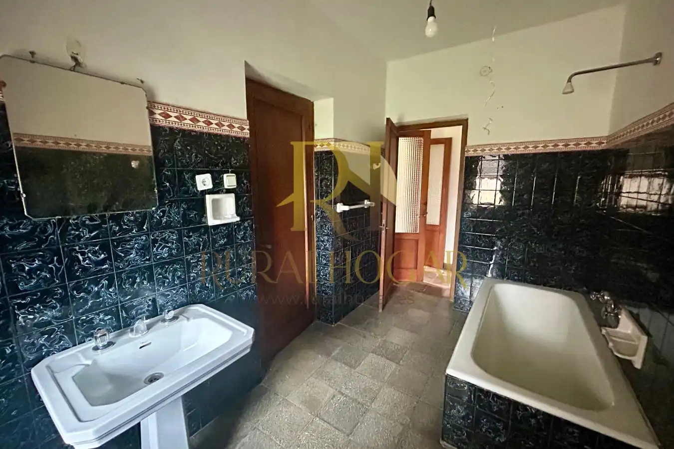 Bathroom of Houses for sale in Santas Martas  with Heating, Private garden and Terrace