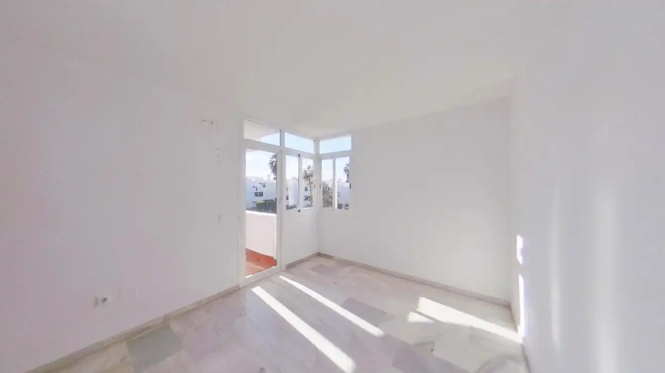 Flat with pool for sale in Avenida de España, imagen 3