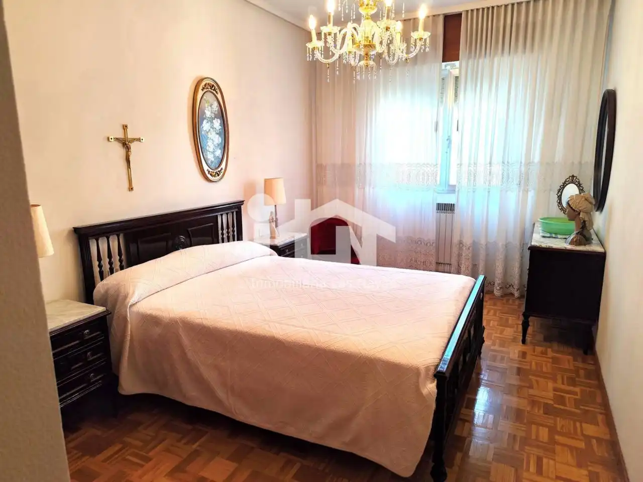 Habitación de Piso en venta en Las Navas del Marqués  con Calefacción, Parquet y Terraza