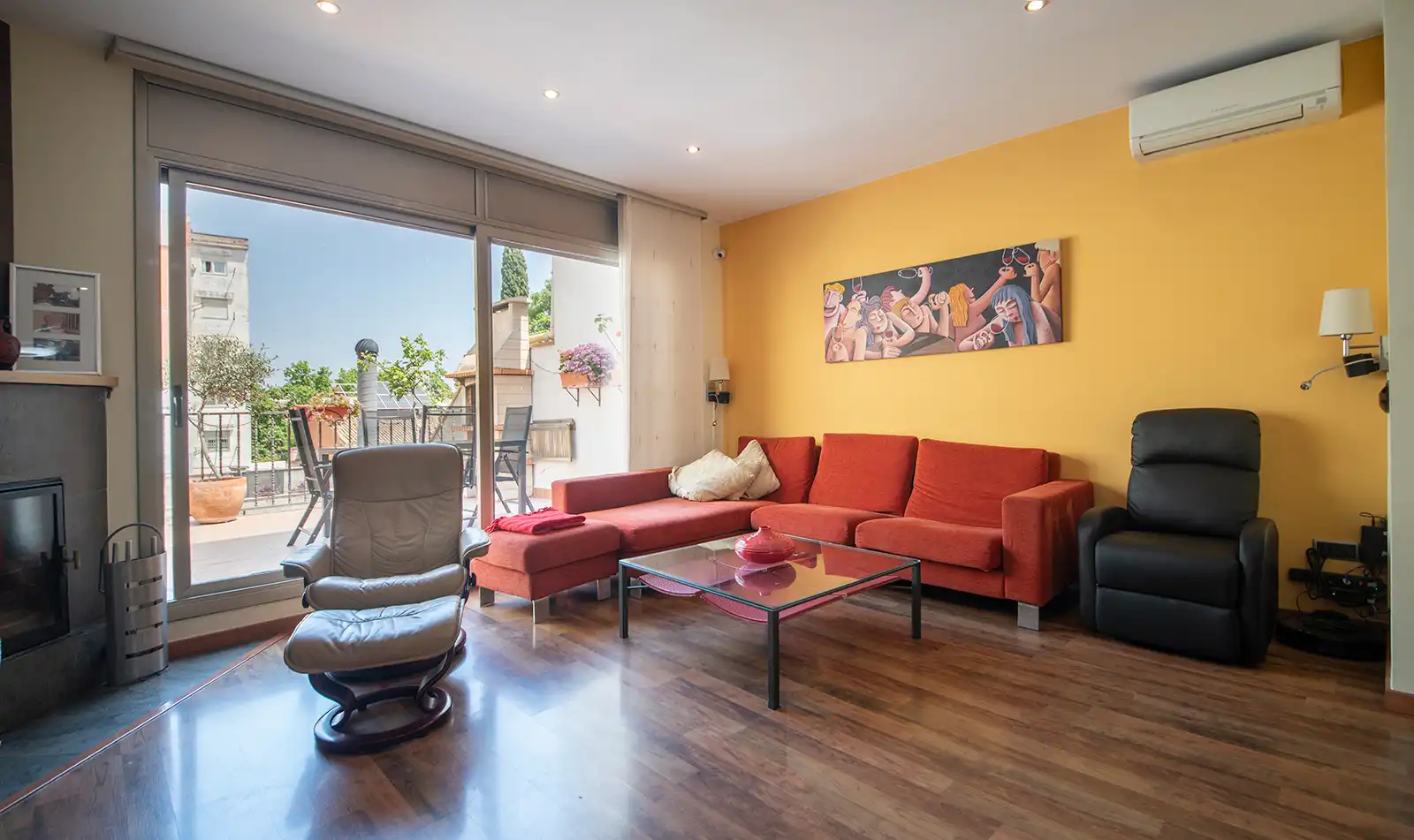 Casa adosada en venta en Carrer de la Beneficència, Les Clotes