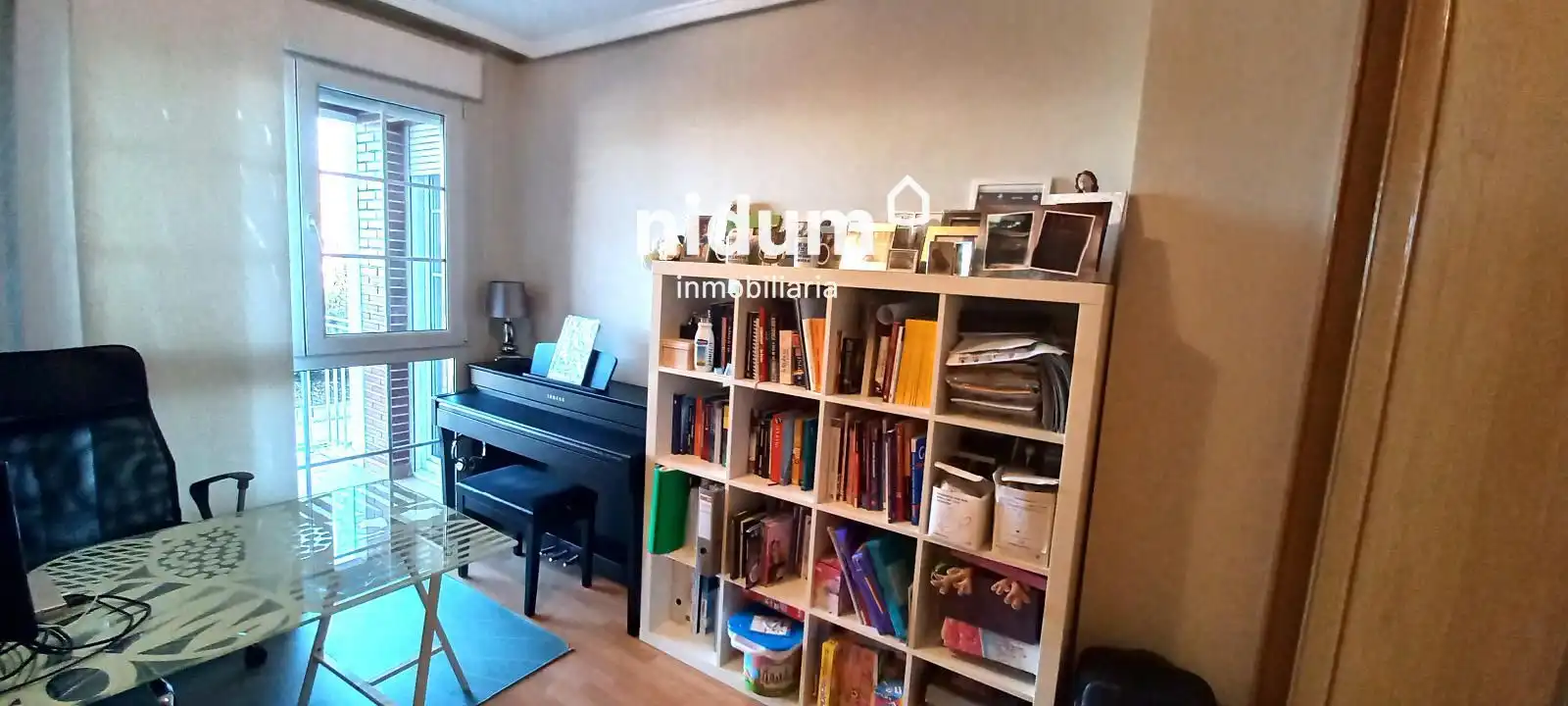 Sala de estar de Piso en venta en Xàtiva con Calefacción, Parquet y Terraza