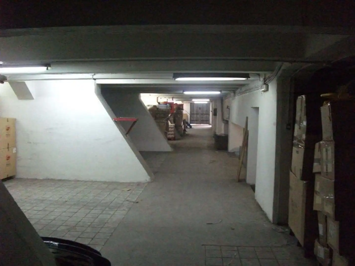 Fabrikhallen zur Miete in Etxebarri