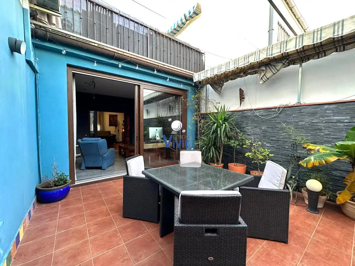 Terrassa de Casa o xalet en venda en Alcalá de Guadaira amb Aire condicionat, Jardí privat i Terrassa