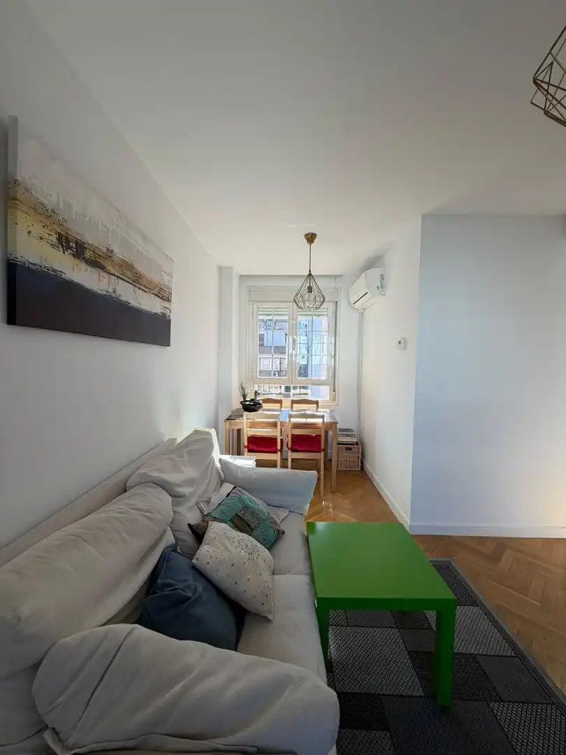 Wohnung zur Miete in Calle MARQUES DE VIANA, Valdeacederas