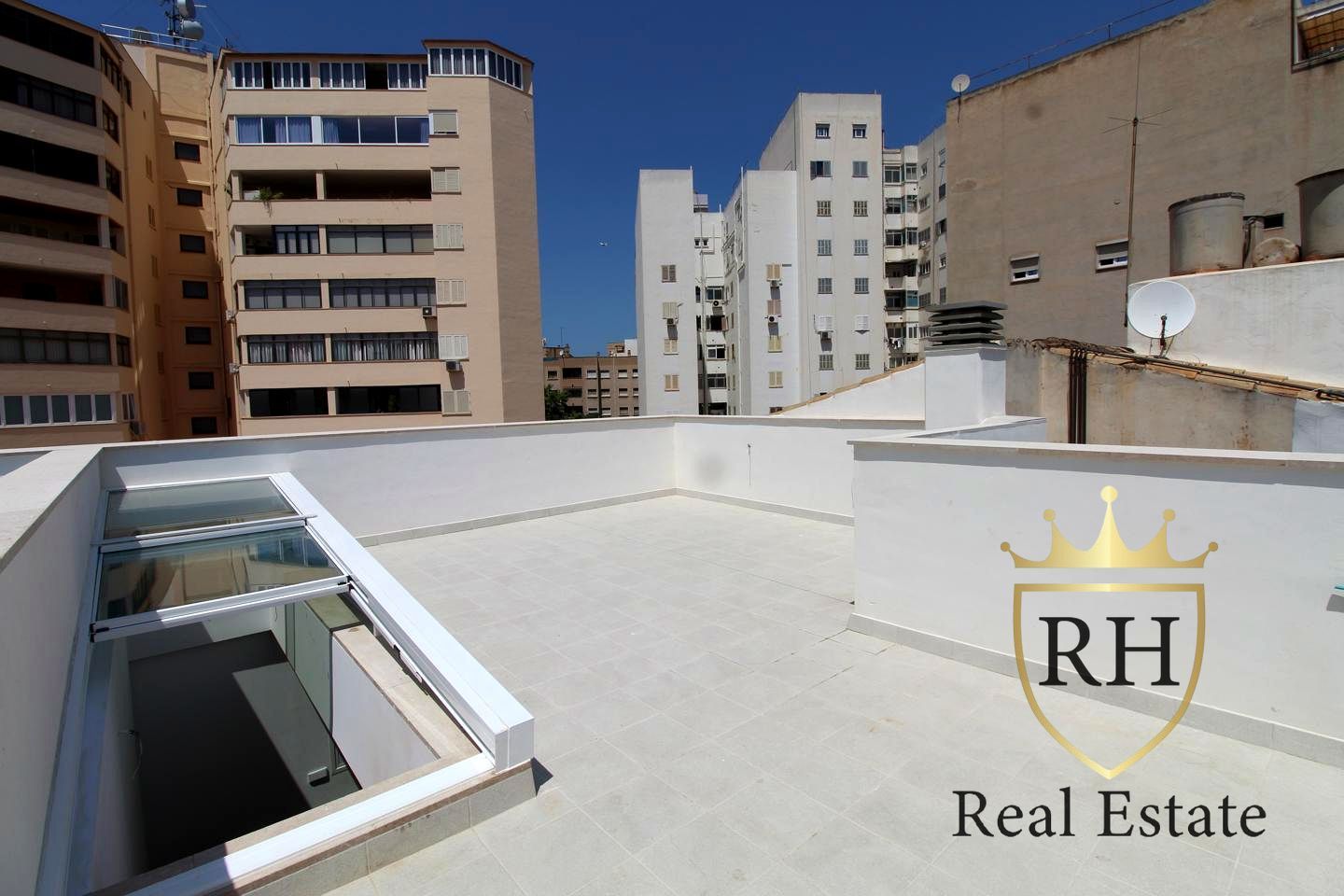 Vista exterior de Àtic en venda en  Palma de Mallorca amb Aire condicionat, Calefacció i Terrassa