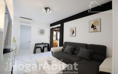 Living room of Flat for sale in Oliva  with Air Conditioner