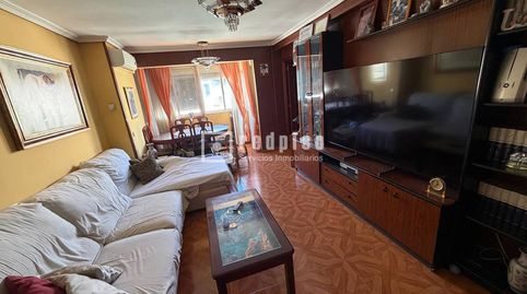 Foto 2 de Piso en venta en De la Giralda, San Fermín, Madrid Capital